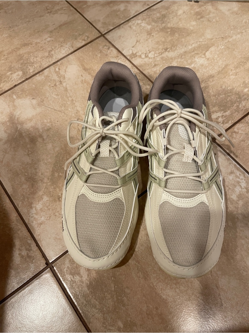 ASICS hypersync - Picture 4 of 9